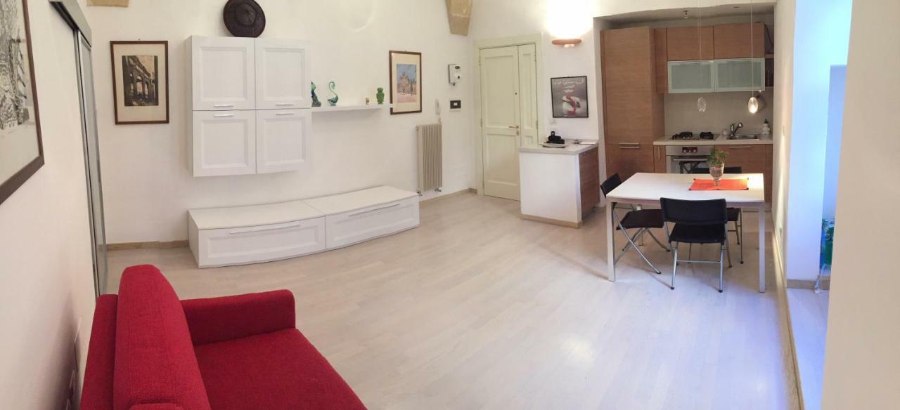 La Piccola Dimora Dell' Alcantarine Lecce Exterior foto